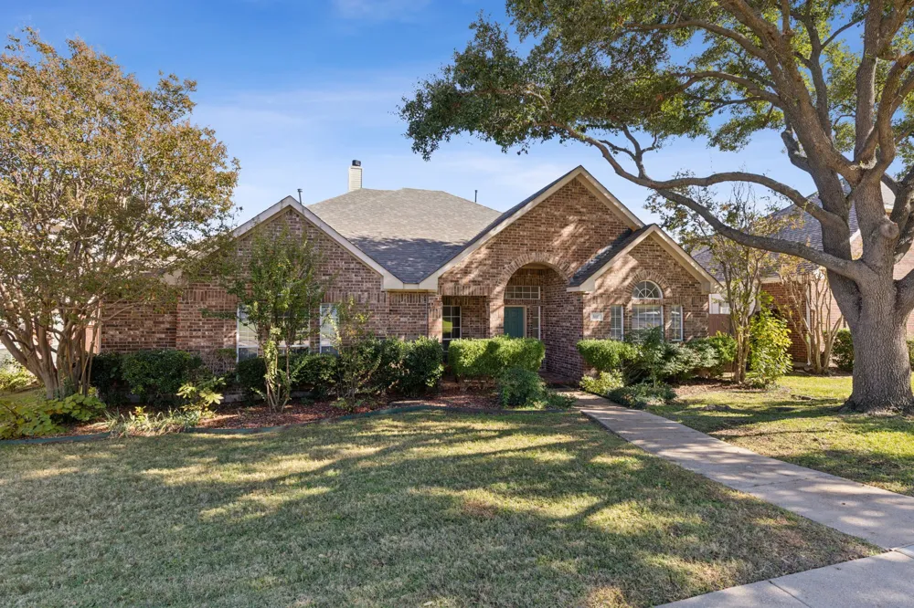 8012 Greenwood Drive Plano, TX 75025
