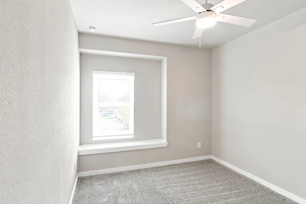 2186 Shady Pier Drive Kemah, TX 77565