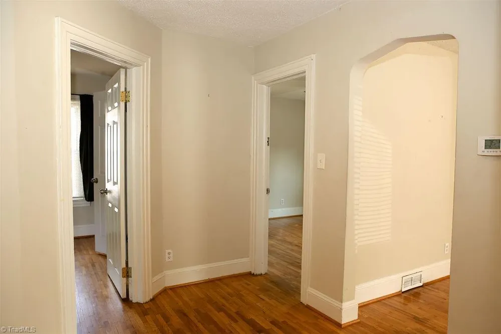 2214 Walker Avenue Greensboro, NC 27403