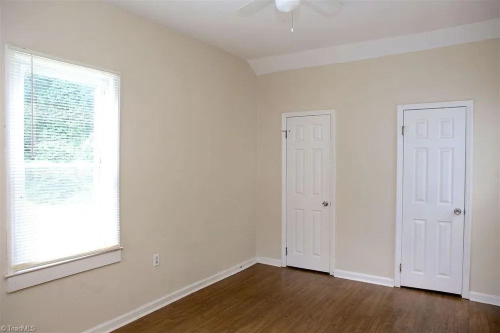 2214 Walker Avenue Greensboro, NC 27403