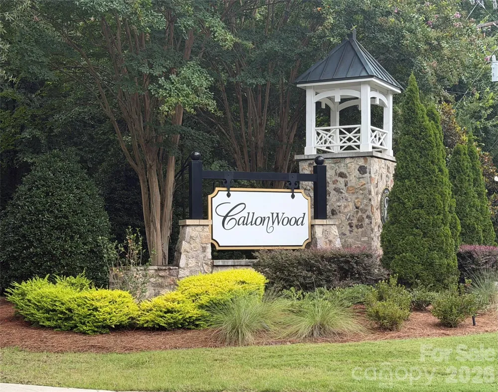 1004 Hawker Road Matthews, NC 28104