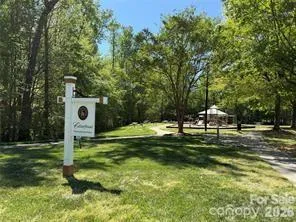 1004 Hawker Road Matthews, NC 28104
