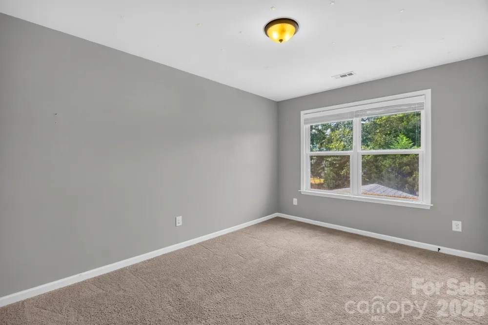 1004 Hawker Road Matthews, NC 28104