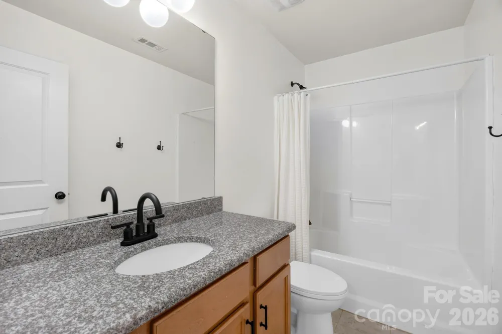 1004 Hawker Road Matthews, NC 28104