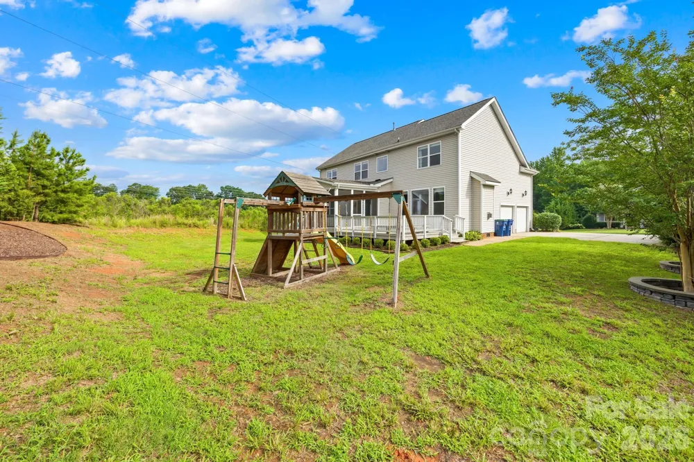 1004 Hawker Road Matthews, NC 28104