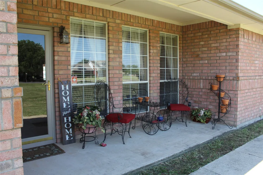 166 Meadowview Circle Van Alstyne, TX 75495