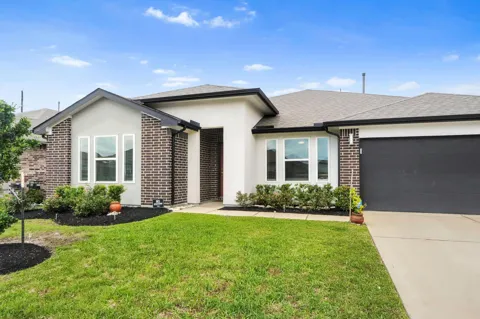 1126 Hyde Lake Lane