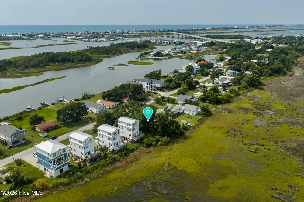 L88 Atkinson Point Road Surf City, NC 28445