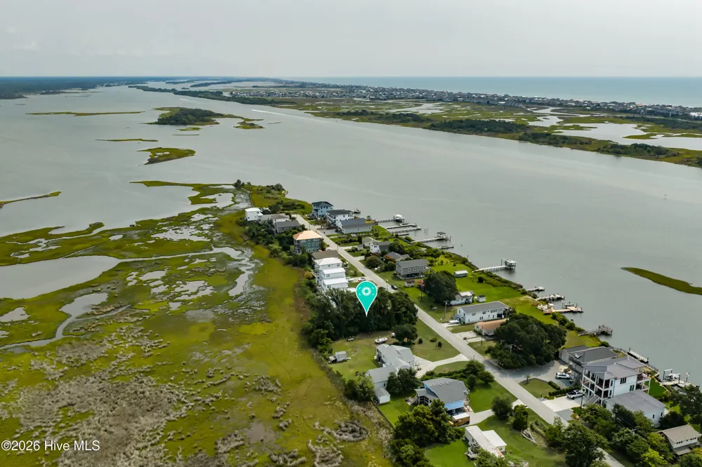 L88 Atkinson Point Road Surf City, NC 28445