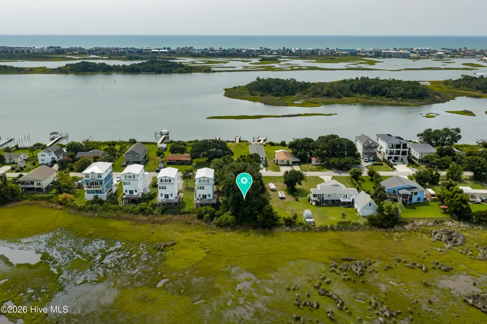 L88 Atkinson Point Road Surf City, NC 28445