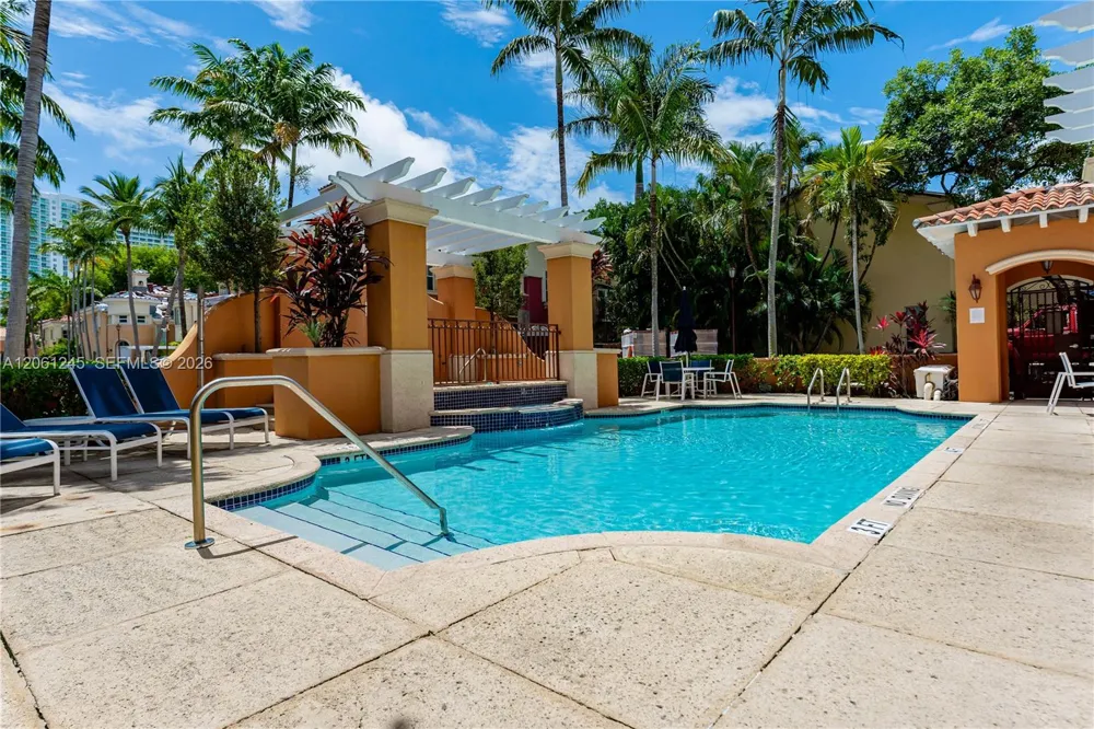 18460 NE 30th Ave #18460 Aventura, FL 33160