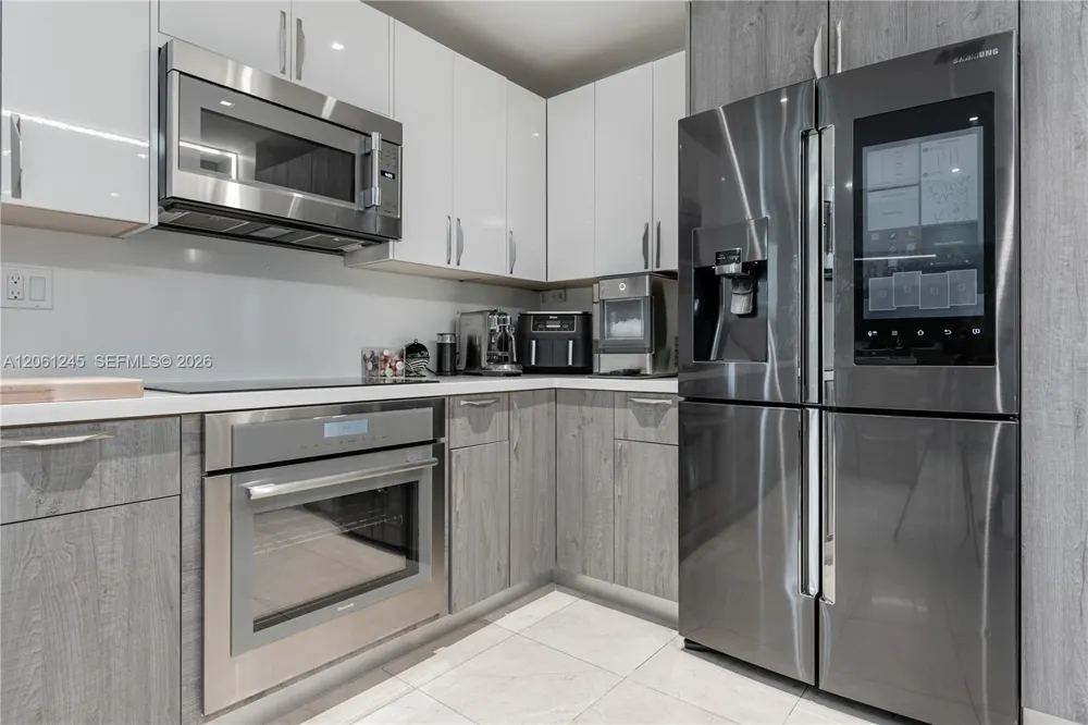 18460 NE 30th Ave #18460 Aventura, FL 33160