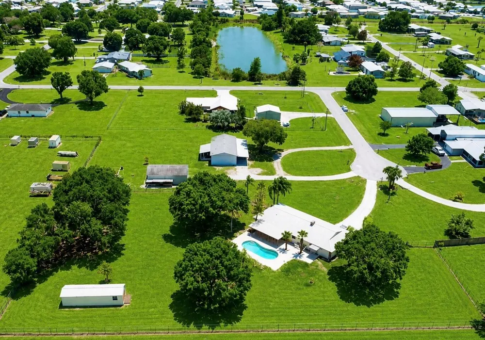 3856 SW 11TH AVENUE Okeechobee, FL 34974