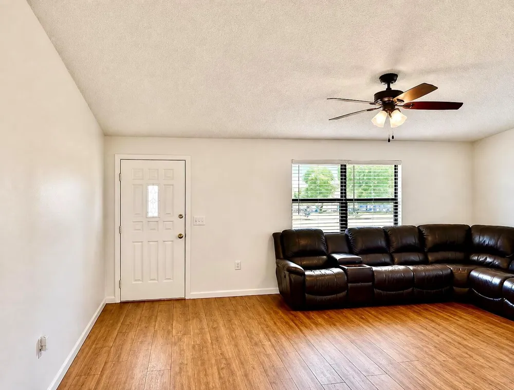 3856 SW 11TH AVENUE Okeechobee, FL 34974