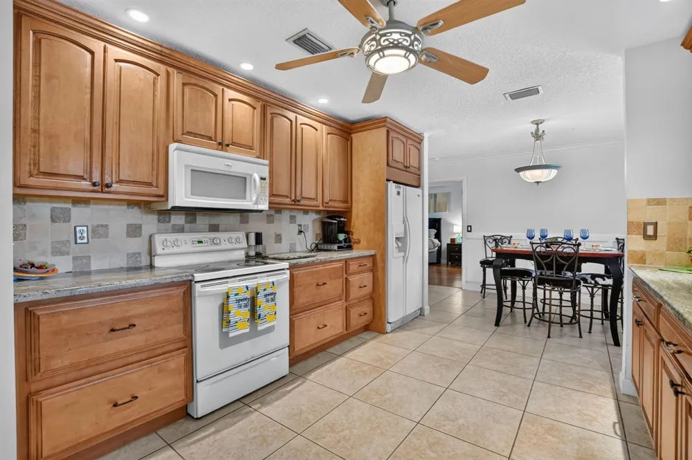 760 NW 41st Terrace Deerfield Beach, FL 33442