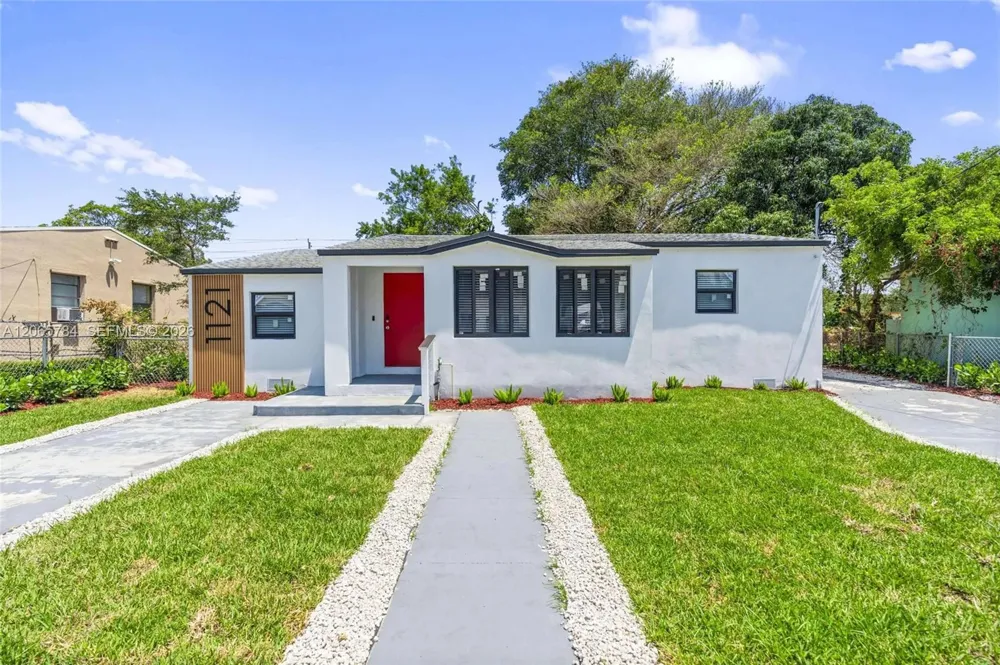 1121 NW 57th St Miami, FL 33127