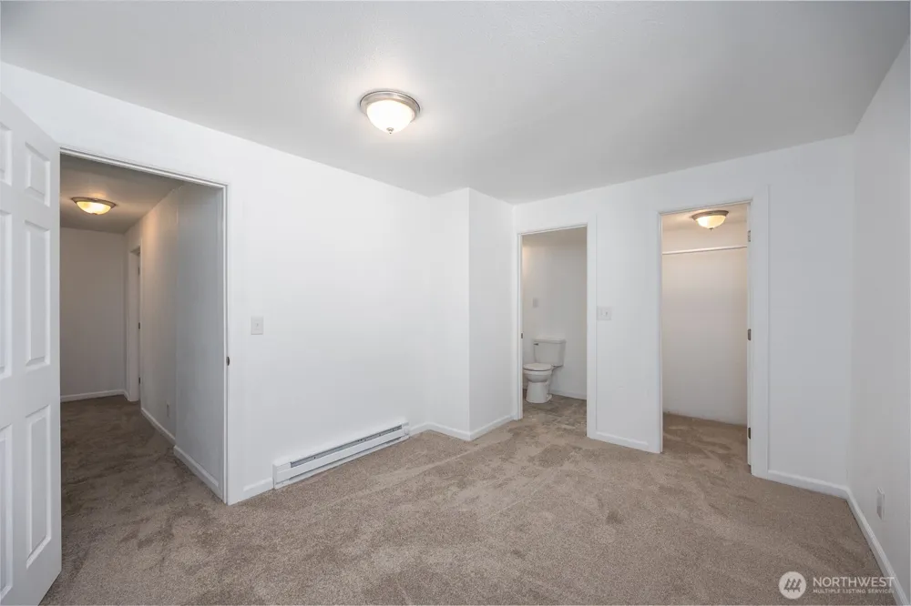 2104 W Spruce Street Moses Lake, WA 98837