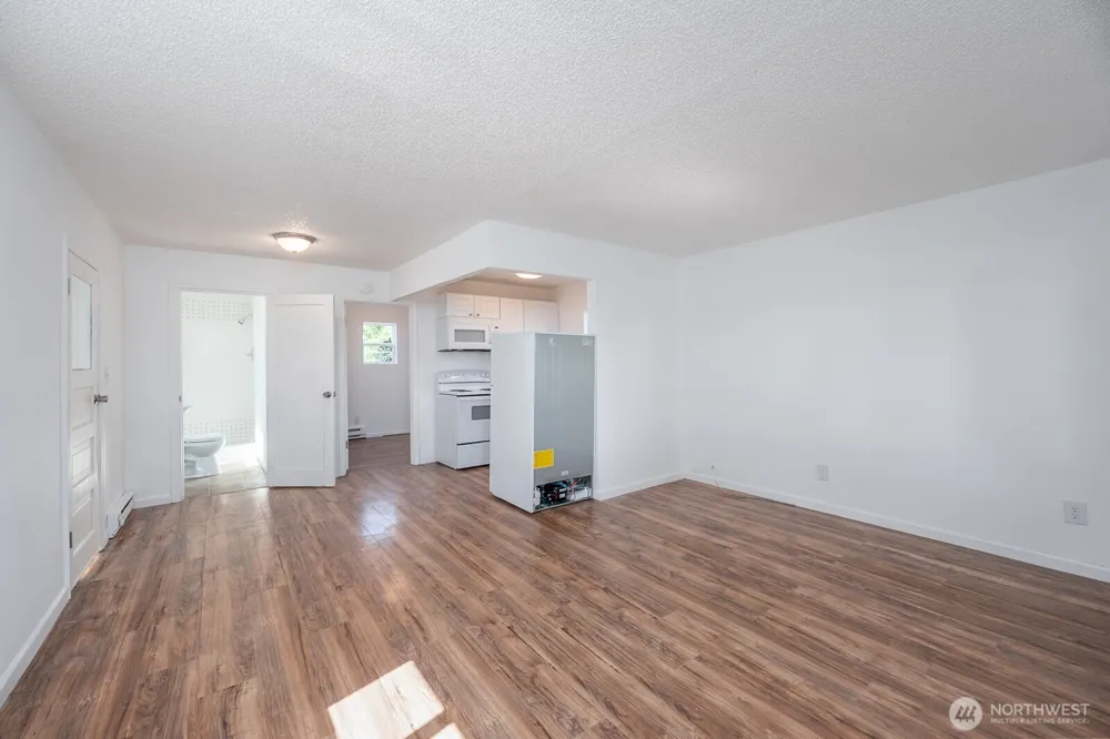 2104 W Spruce Street Moses Lake, WA 98837