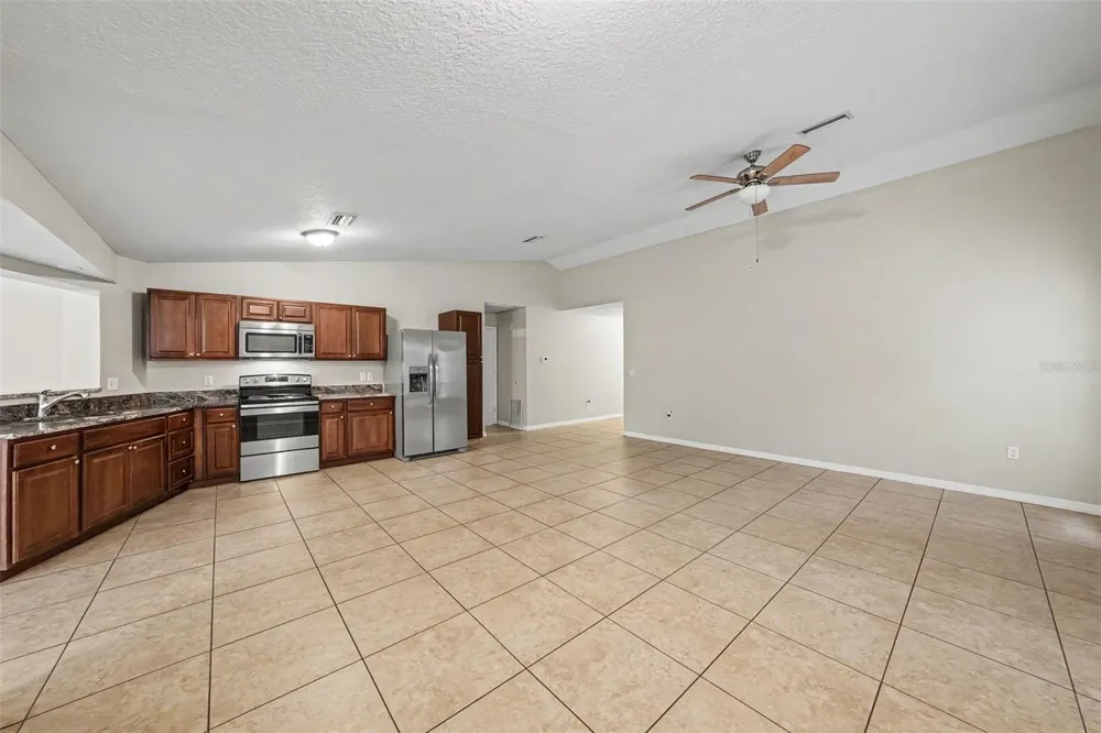 7623 BRAMBLEWOOD DRIVE Port Richey, FL 34668