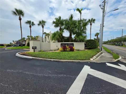 618 ORANGE DRIVE #207
