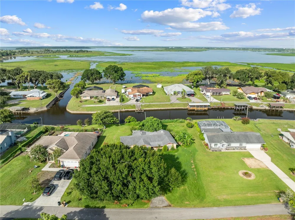 740 SHORE DRIVE Kissimmee, FL 34744