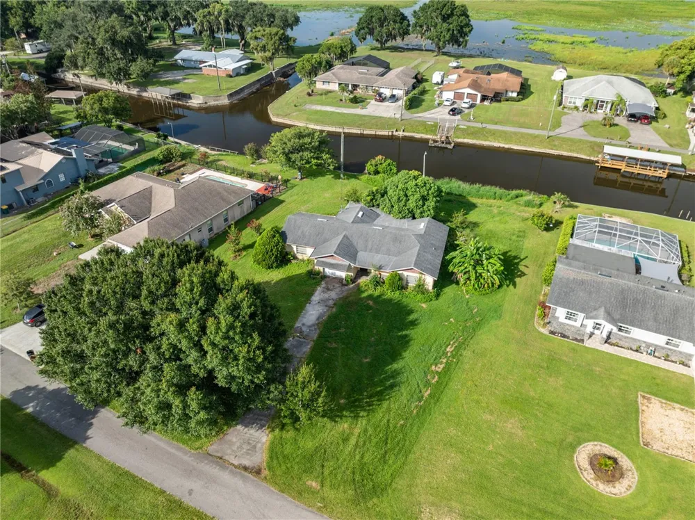 740 SHORE DRIVE Kissimmee, FL 34744