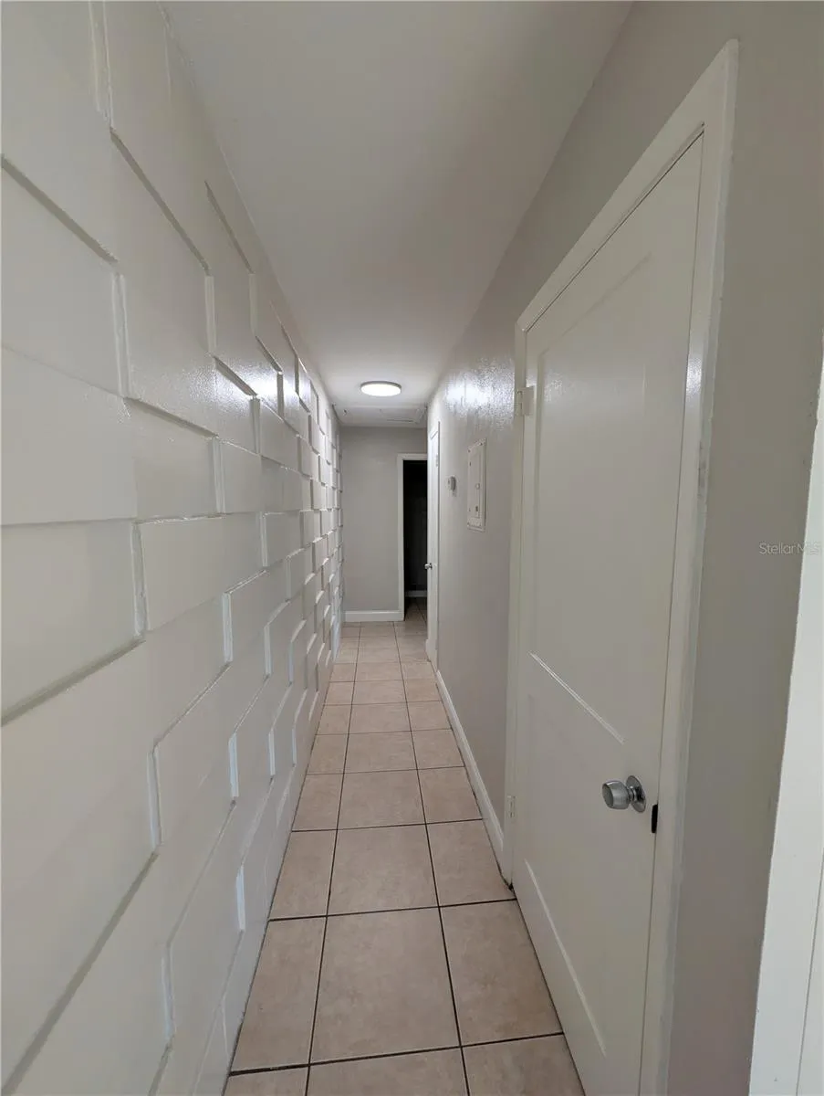 803 NW 40TH AVENUE Gainesville, FL 32609