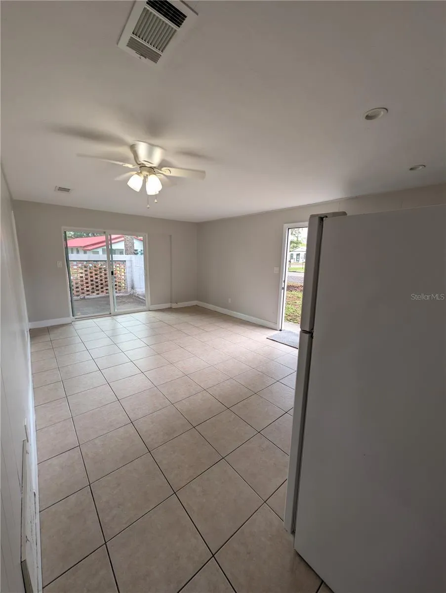 803 NW 40TH AVENUE Gainesville, FL 32609