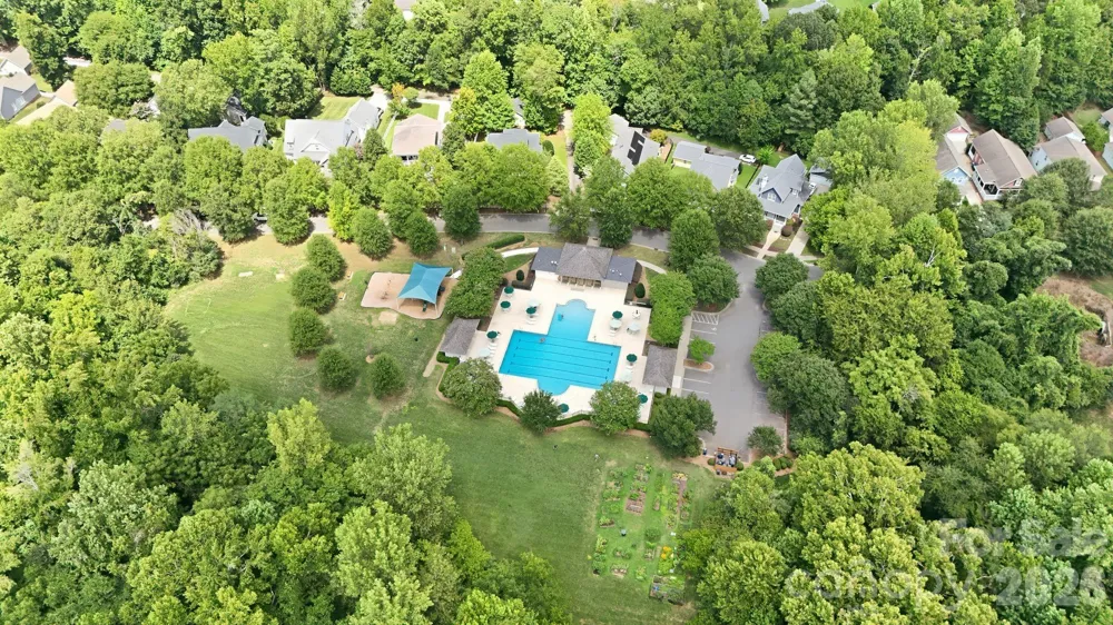 13704 Berkley Avenue Huntersville, NC 28078