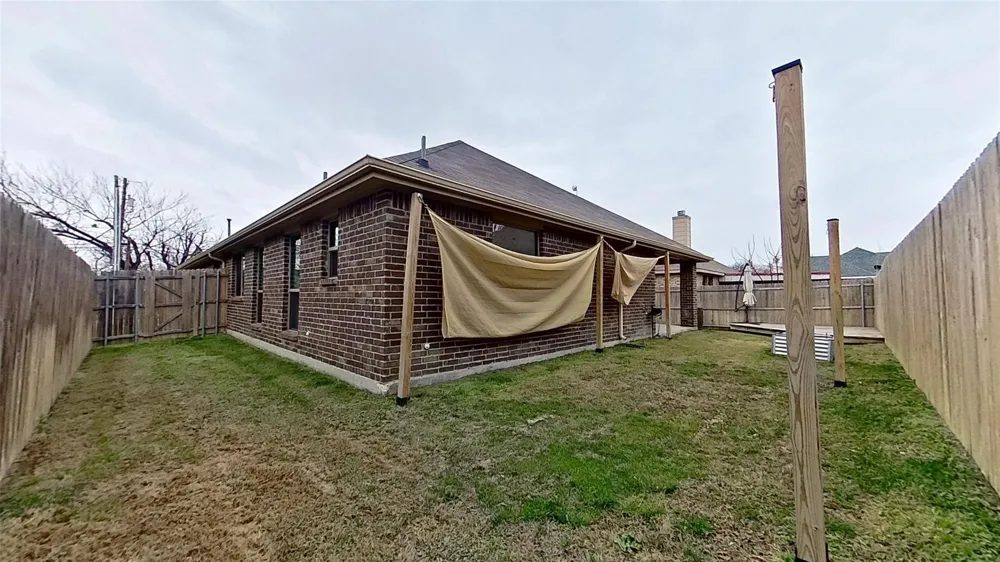 109 Henrietta Street Ferris, TX 75125