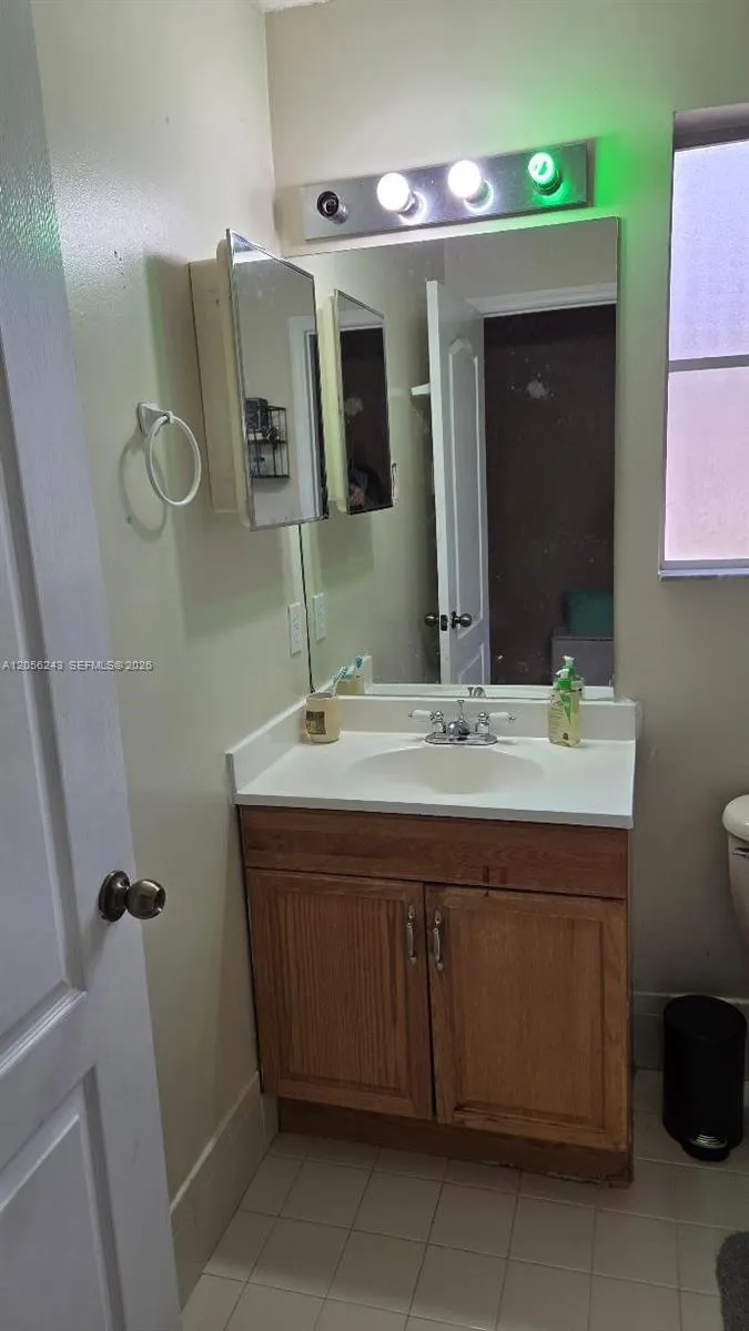 6918 NW 177th St #H100 Hialeah, FL 33015