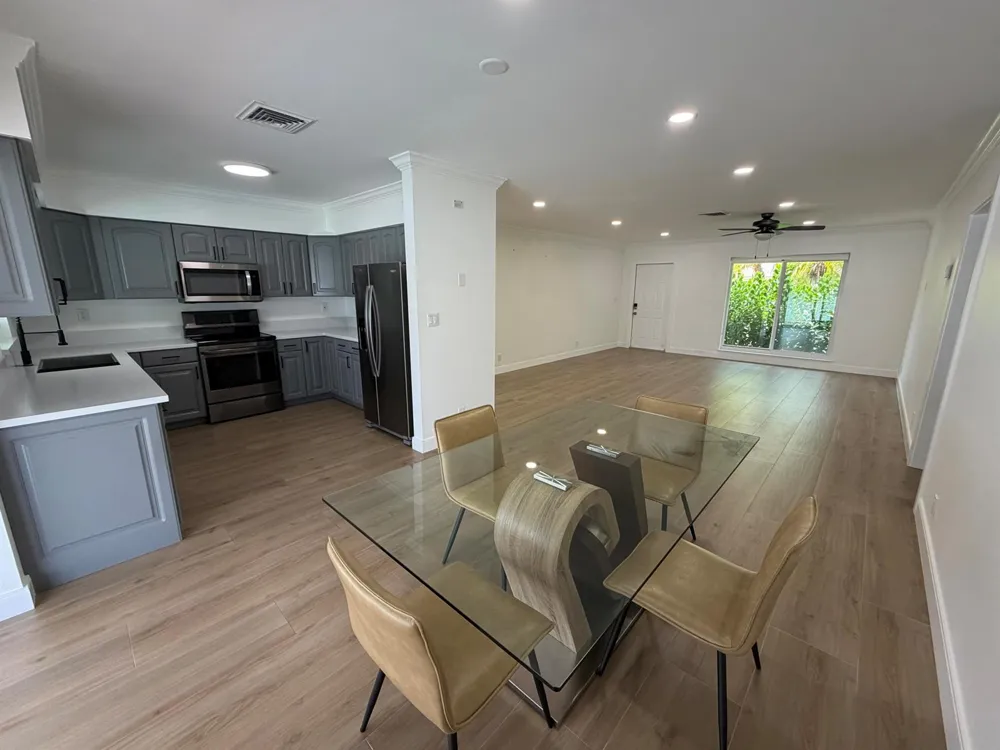 498 W CONFERENCE DRIVE Boca Raton, FL 33486