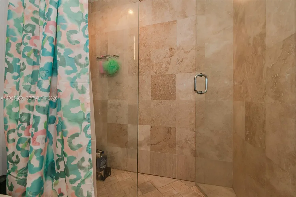 11111 Biscayne Blvd #1228 Miami, FL 33181
