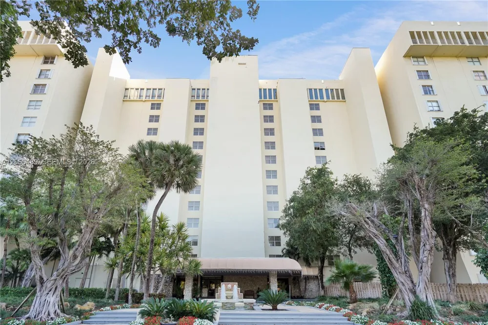 11111 Biscayne Blvd #1228 Miami, FL 33181