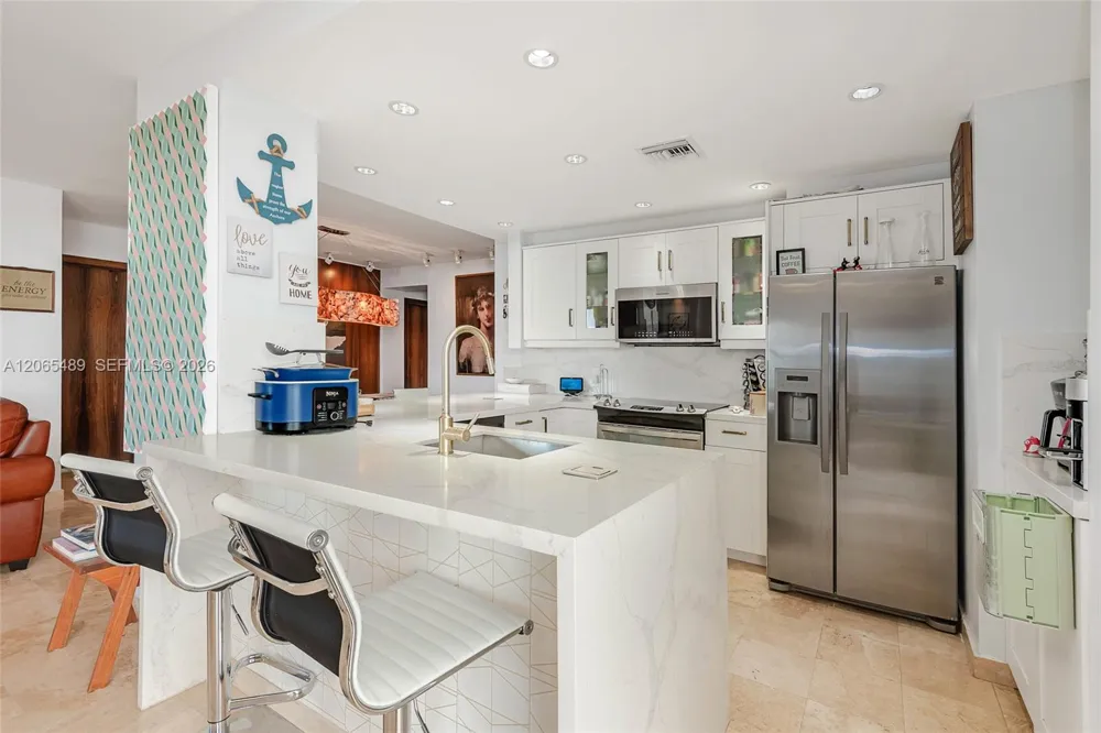 11111 Biscayne Blvd #1228 Miami, FL 33181