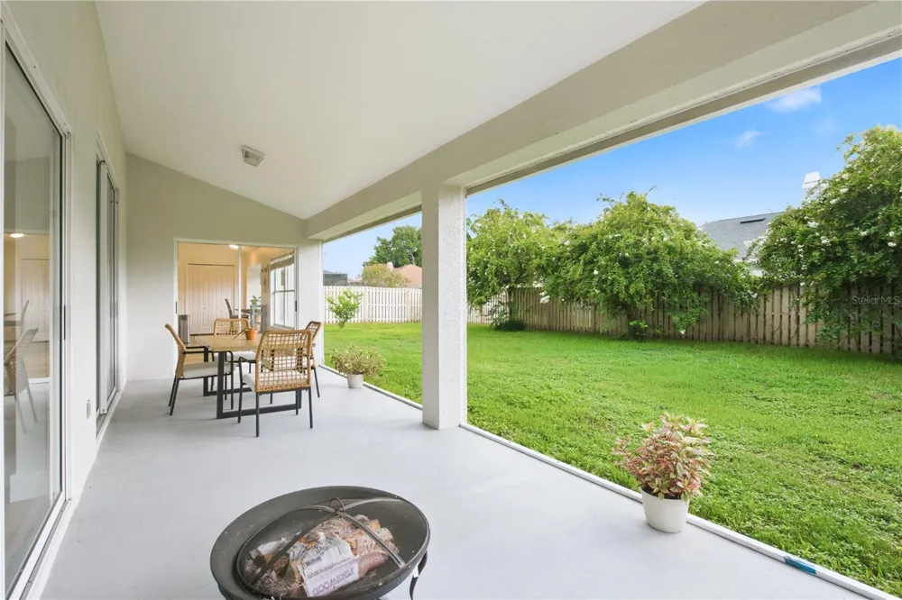 16607 LONGLEAT DRIVE Lutz, FL 33549