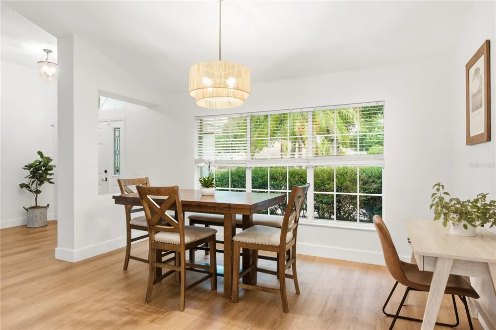 16607 LONGLEAT DRIVE Lutz, FL 33549