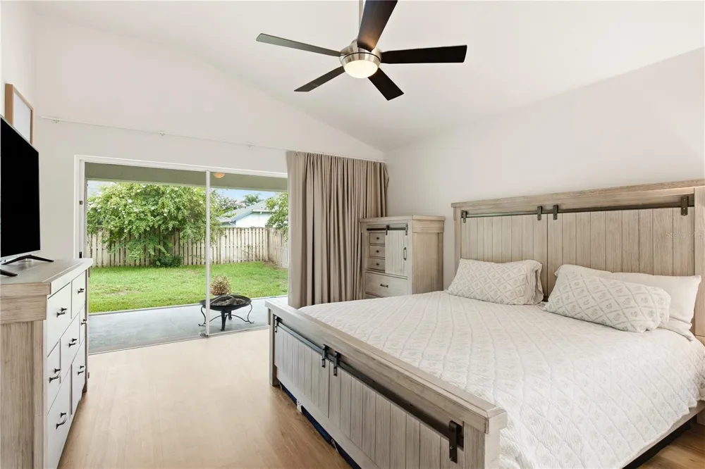 16607 LONGLEAT DRIVE Lutz, FL 33549