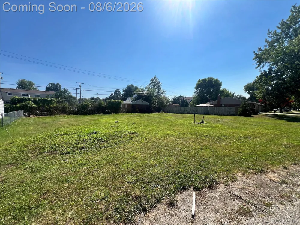 24510 Ramsgate Clinton Charter Township, MI 48035