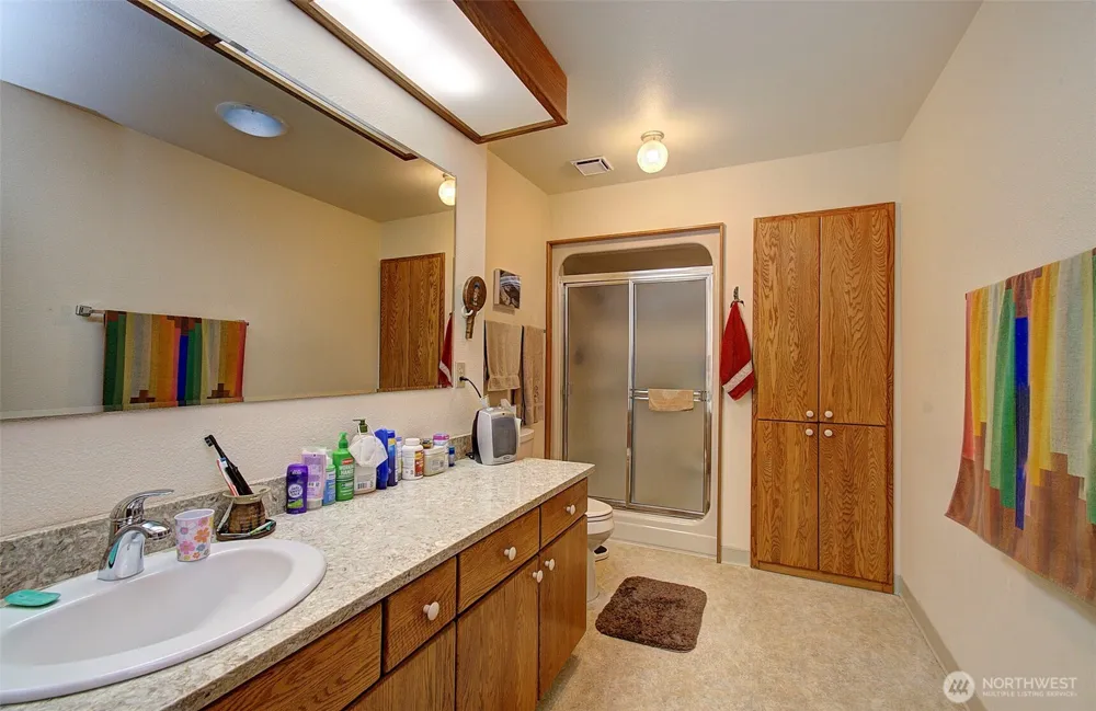 1314 NW 134th Street #A Vancouver, WA 98685