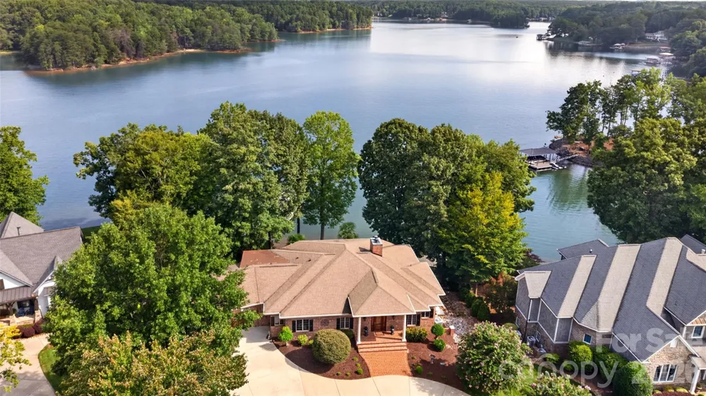 222 April Road Troutman, NC 28166