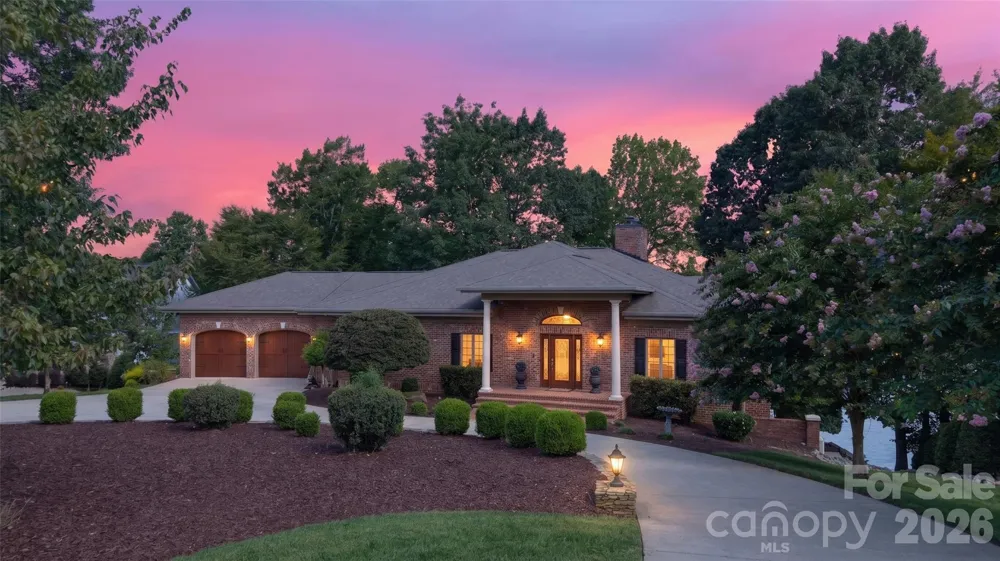222 April Road Troutman, NC 28166