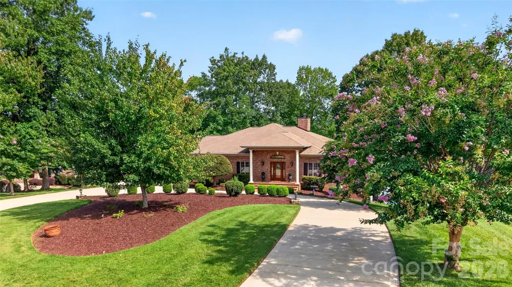 222 April Road Troutman, NC 28166