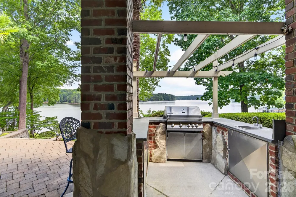 222 April Road Troutman, NC 28166