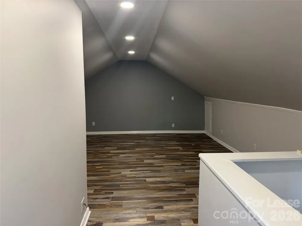 512 W 8th Avenue Gastonia, NC 28052