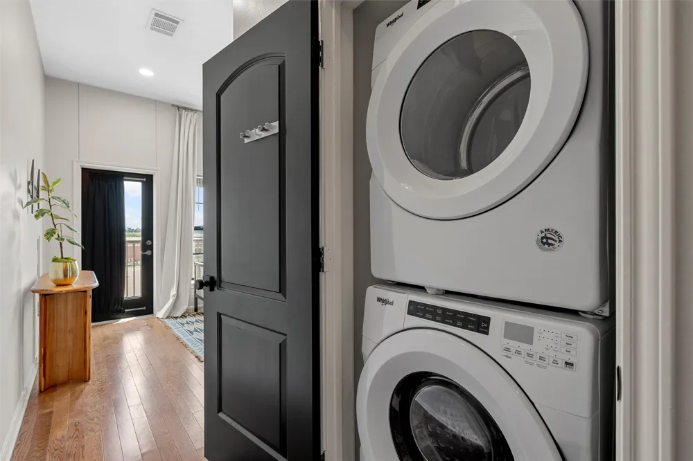 330 Austin Avenue #328 Waco, TX 76701