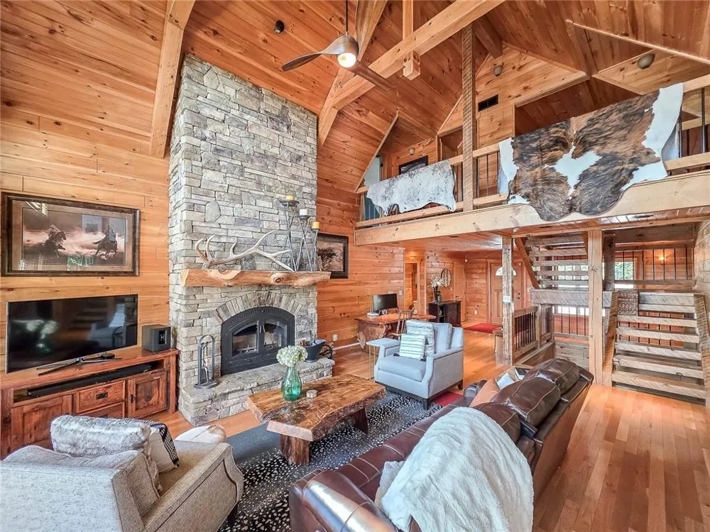 965 My Mountain Road Morganton, GA 30560