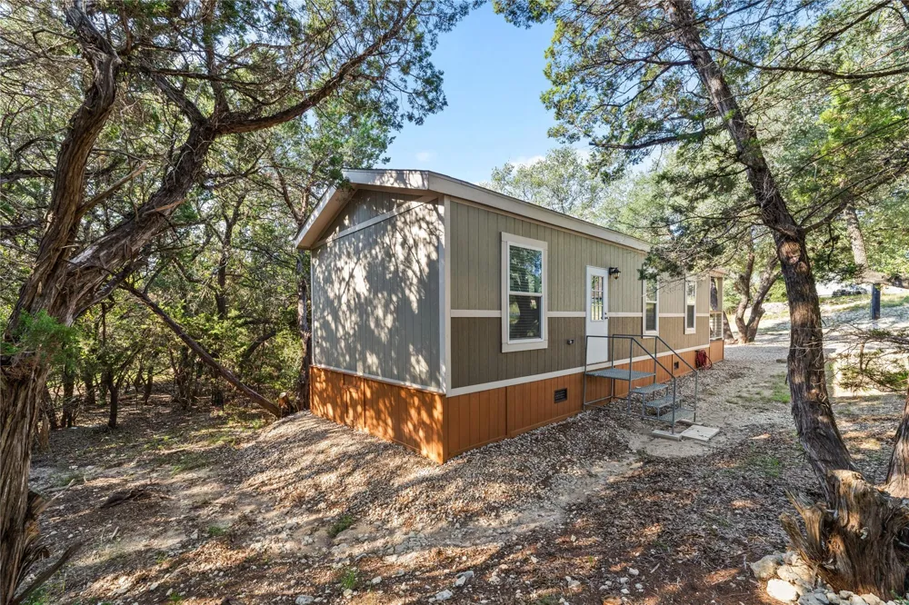 133 Water Point Bandera, TX 78063