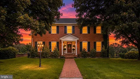 305 RED HILL ROAD