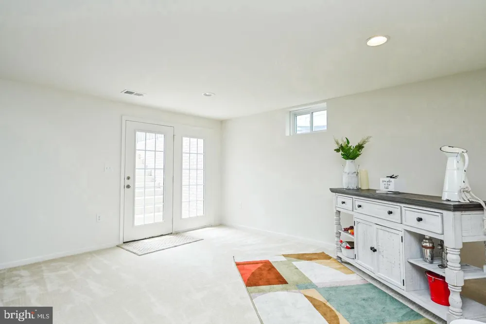 106 ALLIANCE COURT Winchester, VA 22602